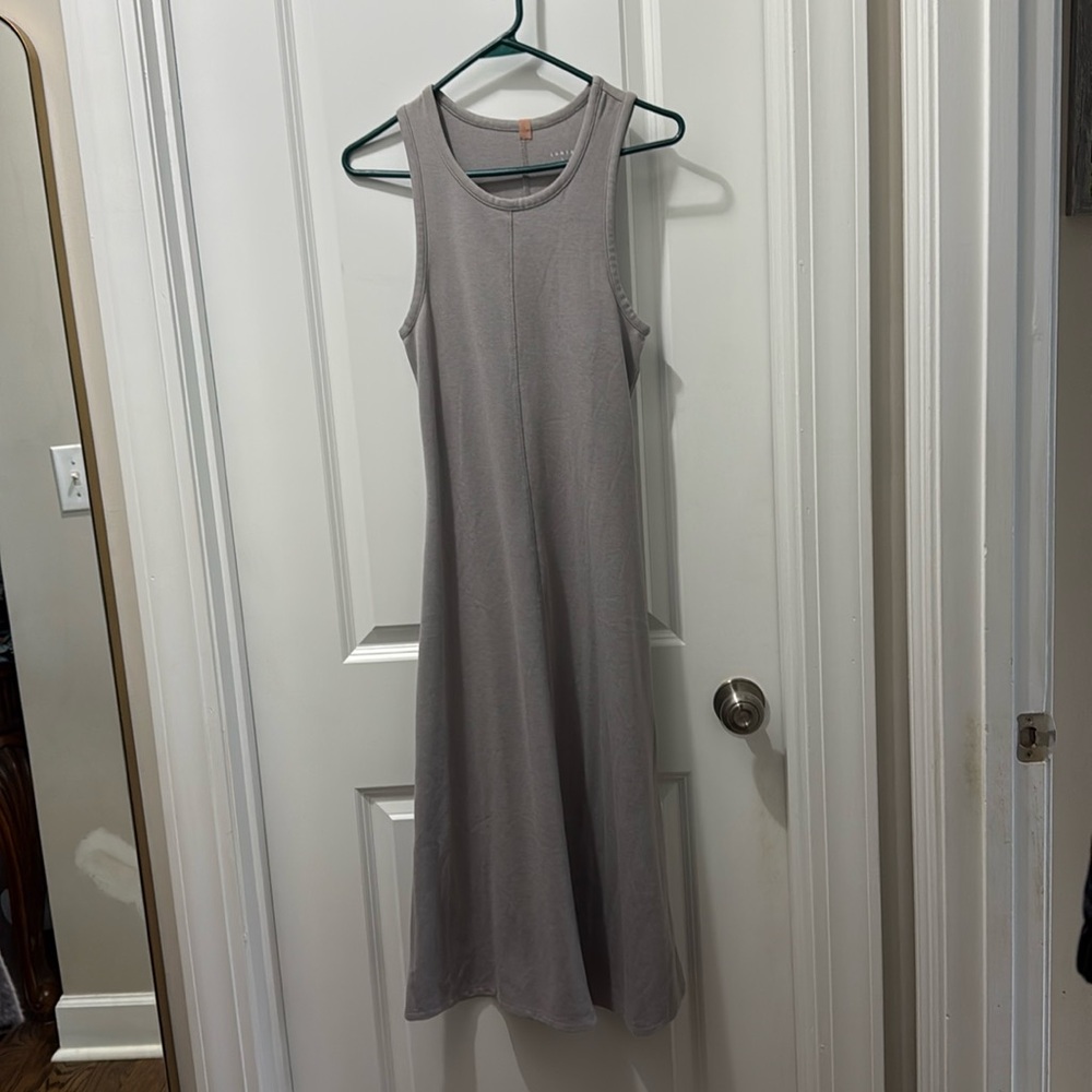 Lunya Restore fitted dresss NEW